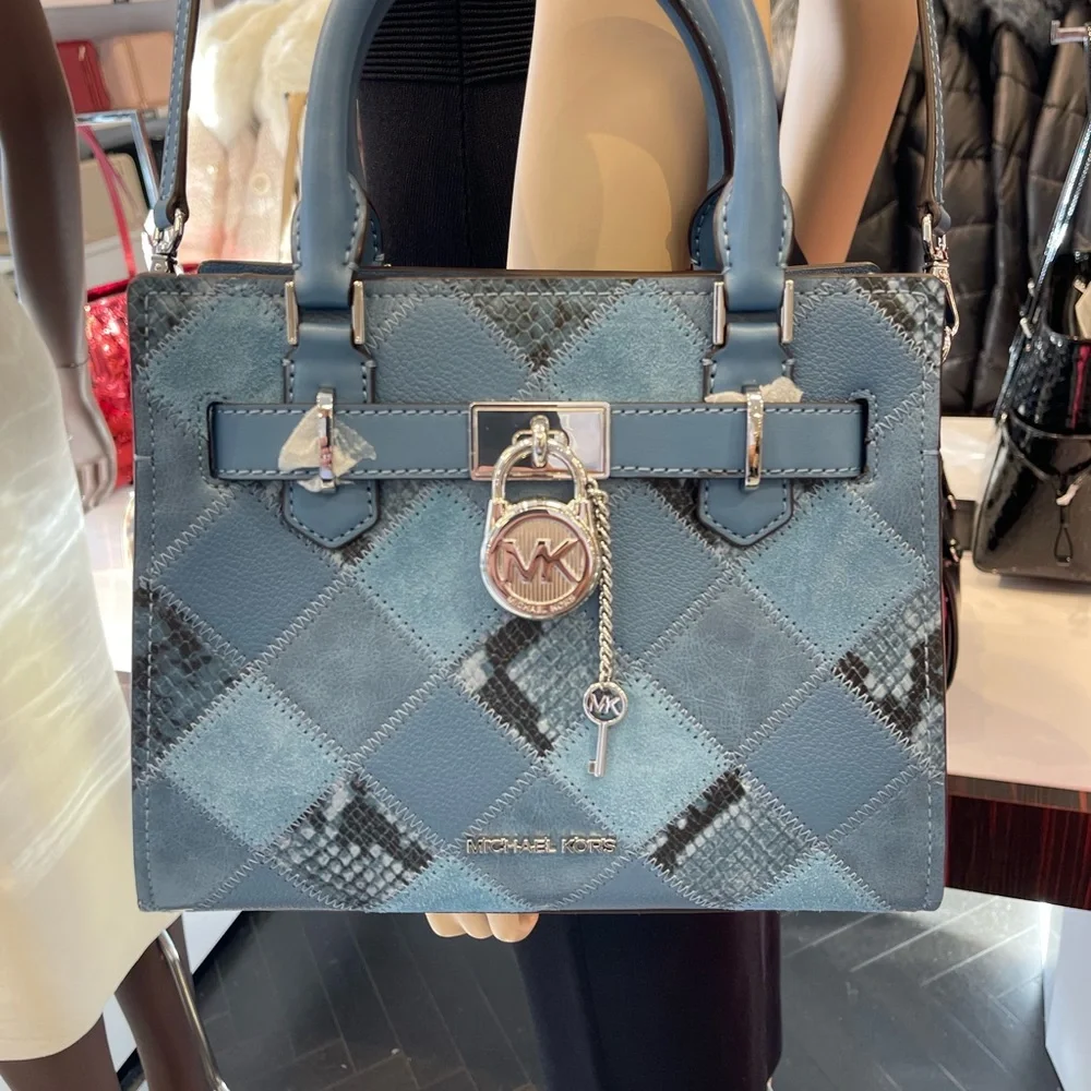 MICHAEL KORS Hamilton Small Patchwork Satchel Crossbody Bag
Cornflower
NWT - Picture 16 of 16